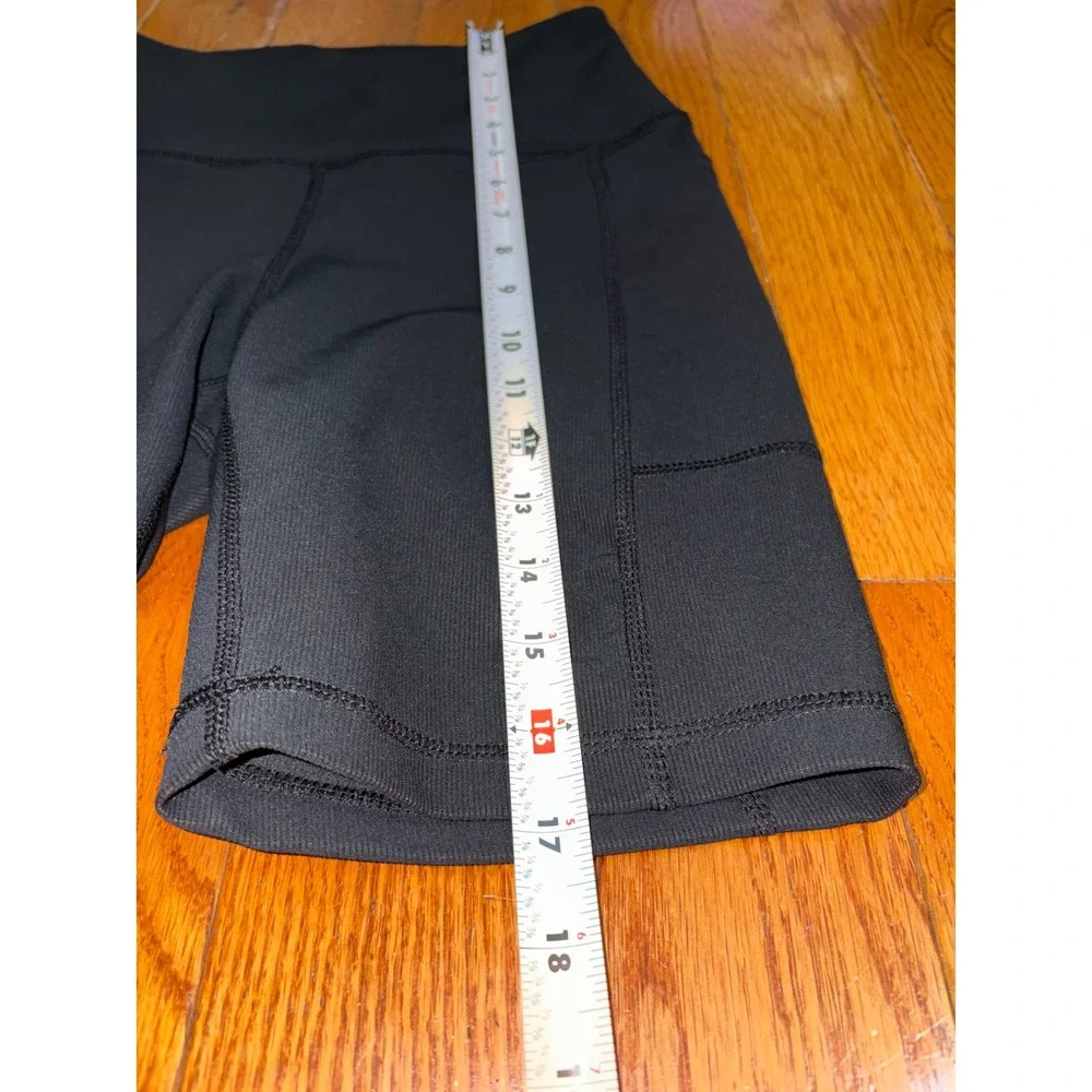 Danskin‎ Black High Waisted Biker Shorts Side Pockets Style 4126 Mens Womens S